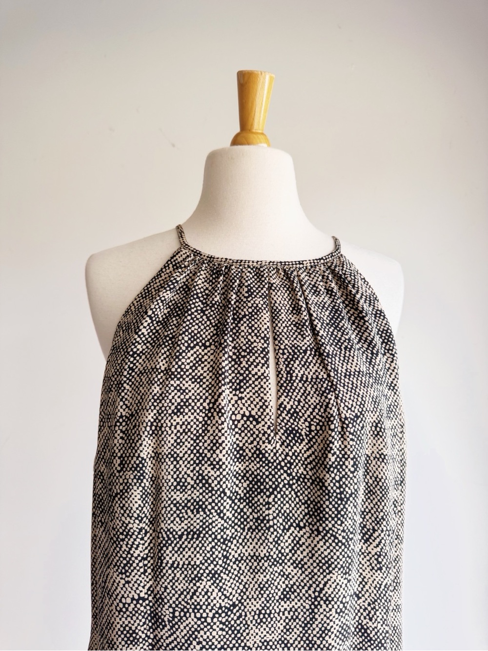 Vintage Maggy London 100% Silk Sheath Dress Size 16 Neutral Abstract Cocktail - Picture 4 of 6